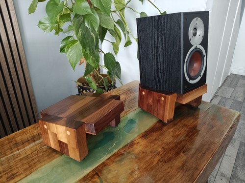 Solid walnut speaker - solid,