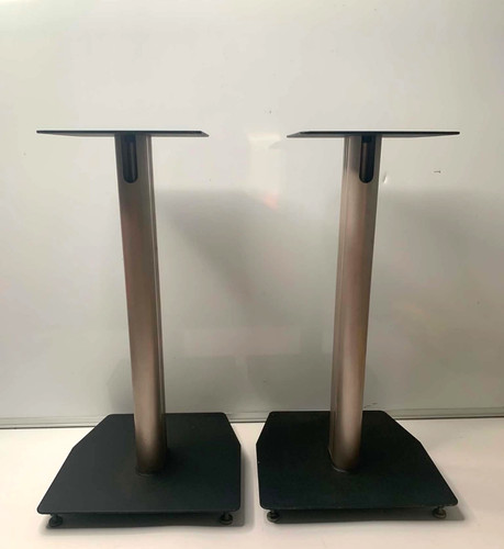 Floor standing speaker - , stands