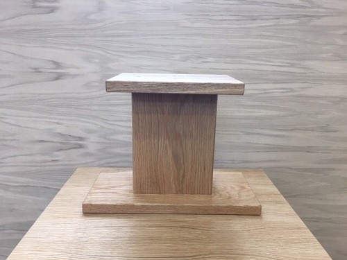 Center speaker stand solid - center,