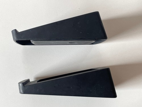 Ds1 desktop speaker - speaker, stands